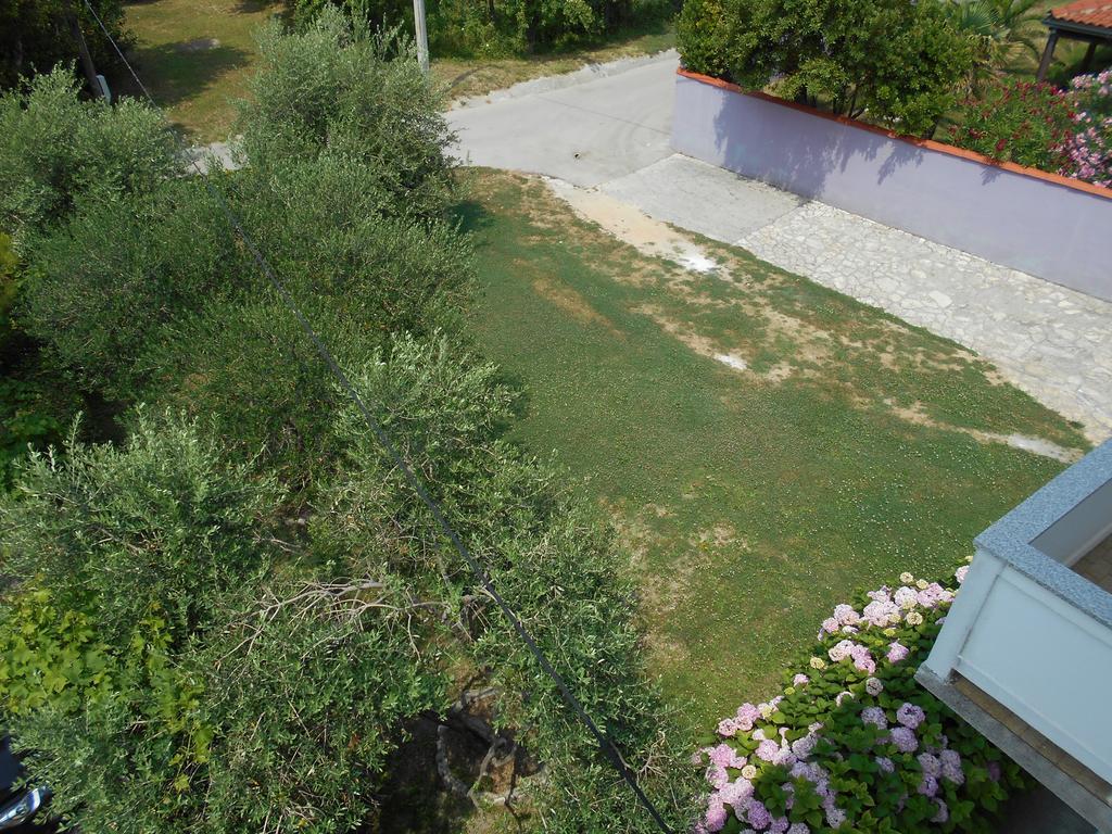 Apartment Kurelic Rab Town Exterior foto