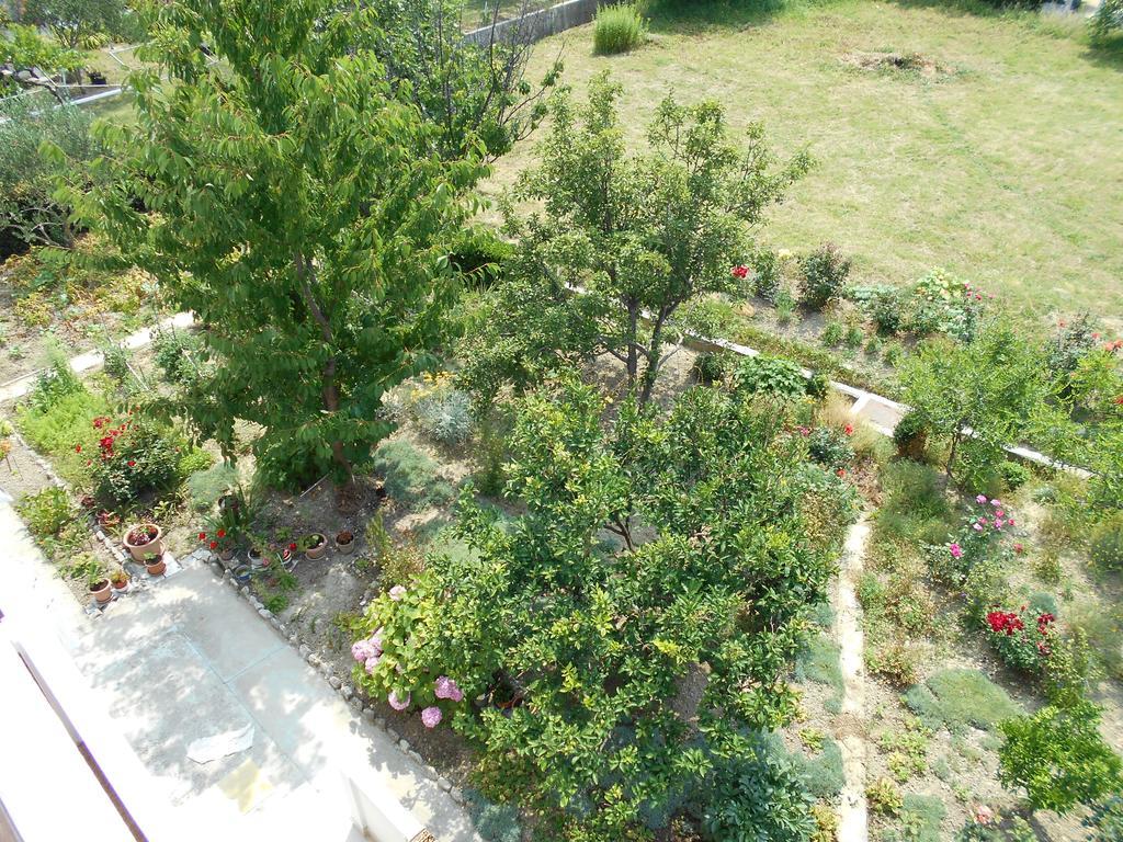 Apartment Kurelic Rab Town Exterior foto